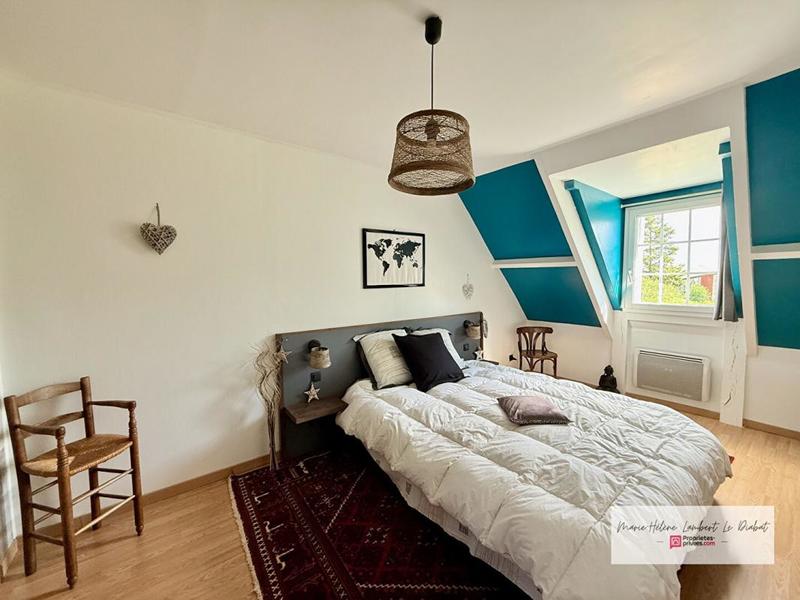 Maison - 170 m² - 6 pièces