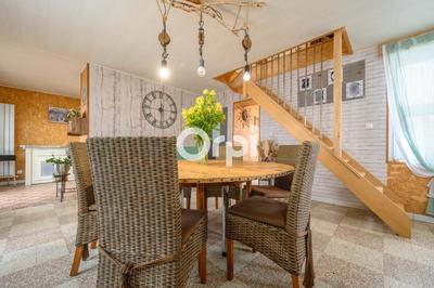 Maison - 102 m² - 4 pièces