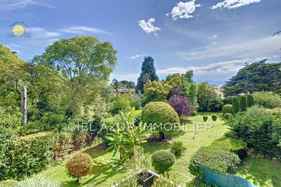 Appartement - 81 m² - 3 pièces