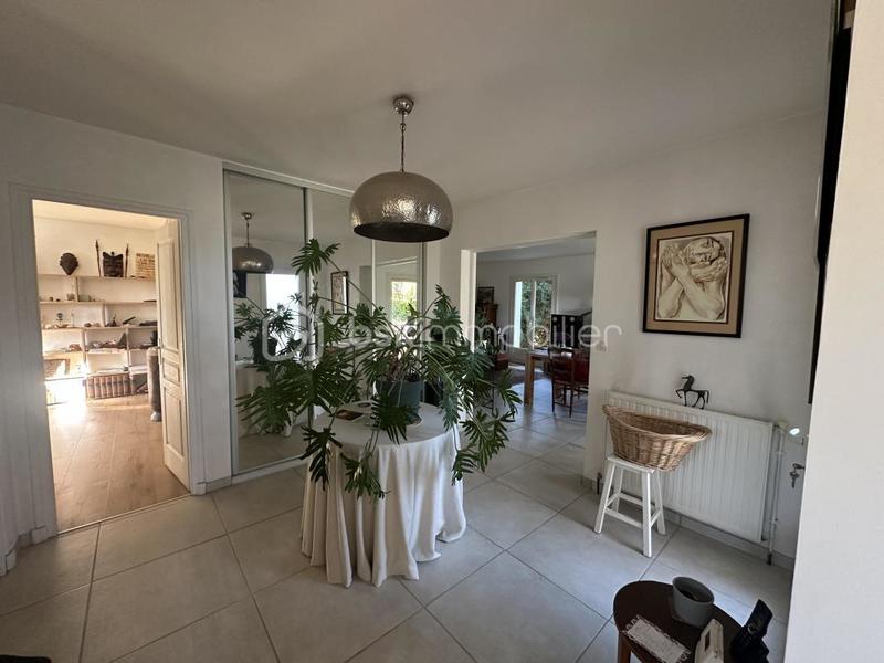 Maison - 145 m² - 6 pièces