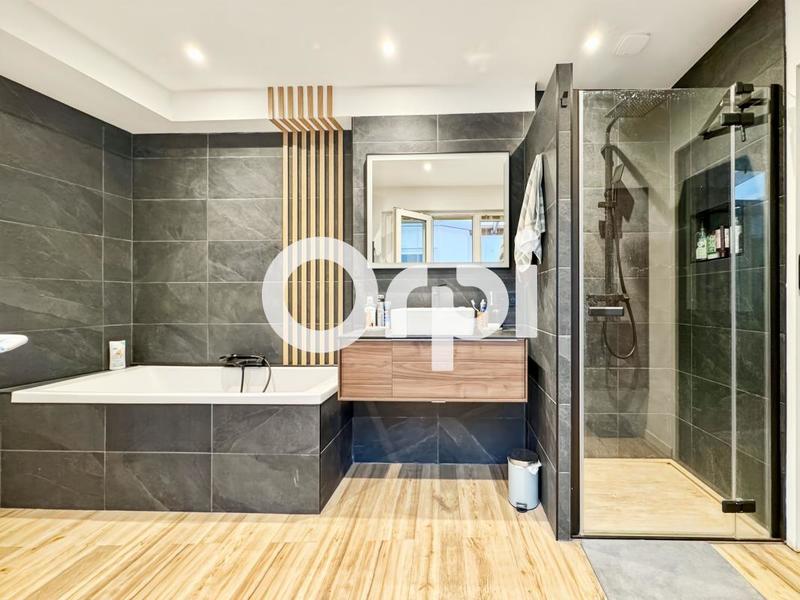 Appartement - 88 m² - 4 pièces