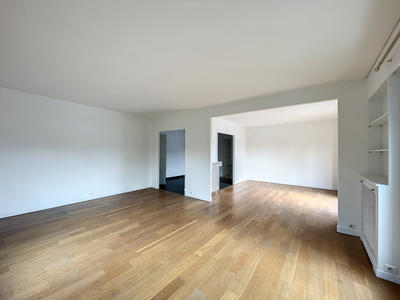 Appartement - 134 m² - 6 pièces