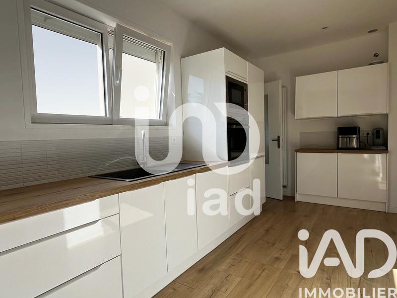 Maison - 182 m² - 8 pièces