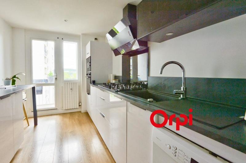 Appartement - 72 m² - 4 pièces