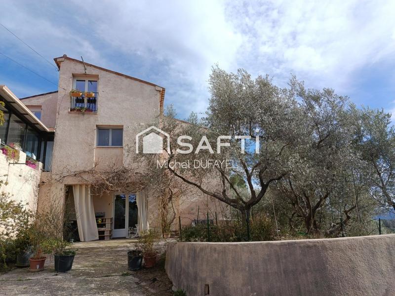 Maison - 350 m² - 8 pièces