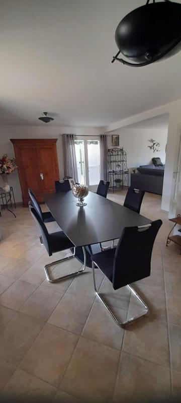 Maison - 140 m² - 5 pièces