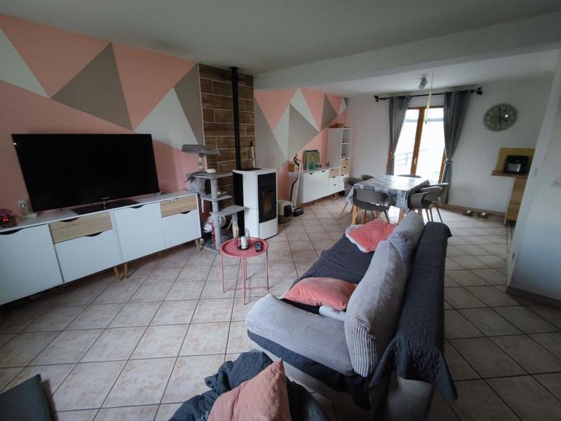 Maison - 95 m² - 5 pièces