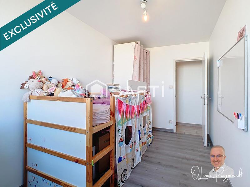 Appartement - 93 m² - 4 pièces