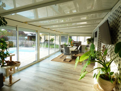 Maison - 224 m² - 11 pièces