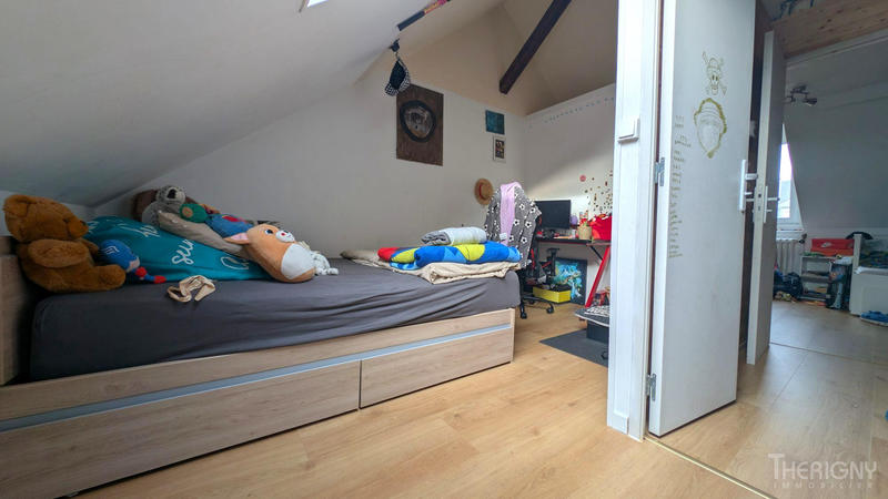 Maison - 95 m² - 4 pièces