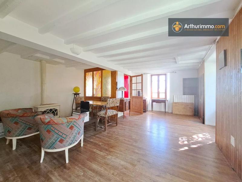 Maison - 229 m² - 7 pièces