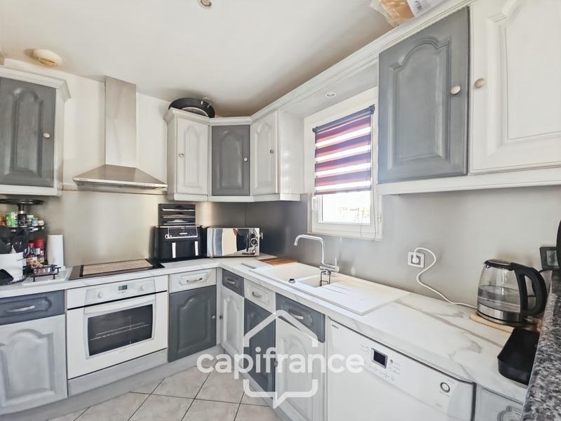 Maison - 96 m² - 5 pièces