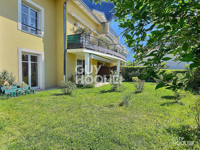 Appartement - 100 m² - 4 pièces