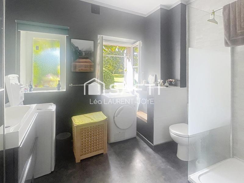 Maison - 336 m² - 13 pièces