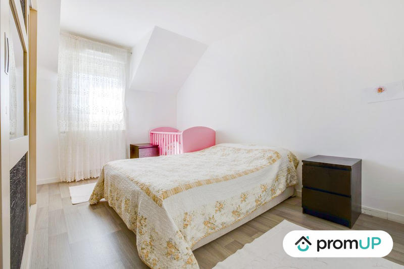 Maison - 84 m² - 4 pièces