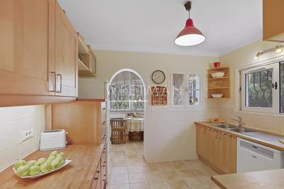 Maison - 189 m² - 9 pièces