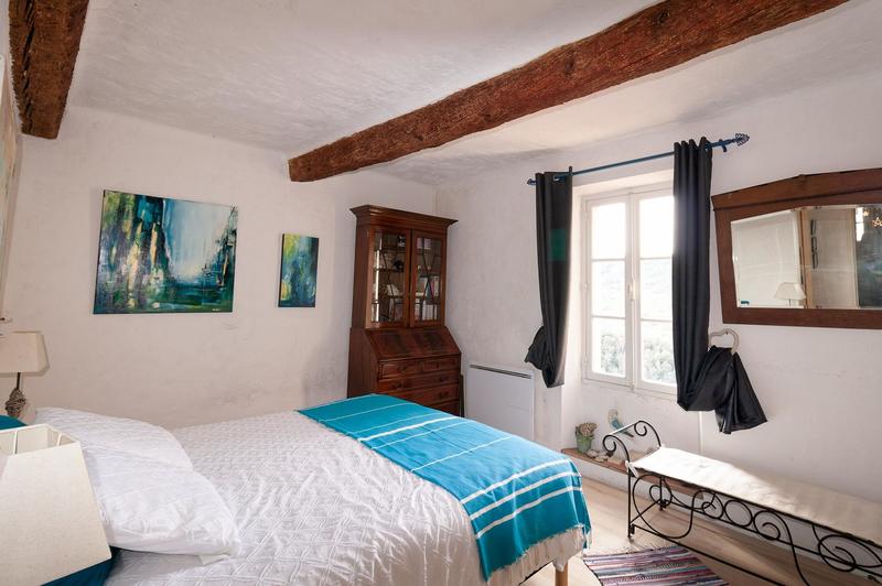 Maison de village - 90 m² - 4 pièces