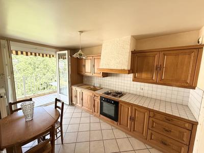 Appartement - 88 m² - 4 pièces