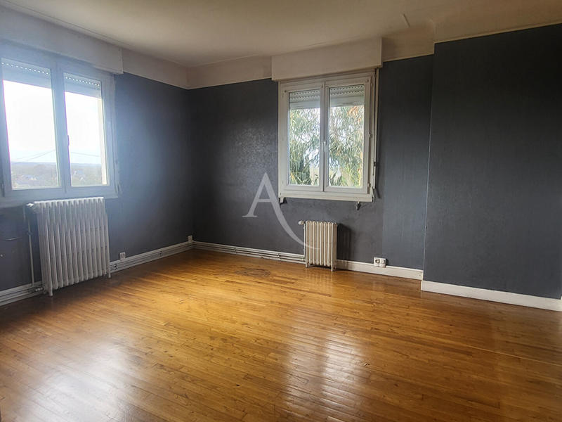 Maison - 85 m² - 3 pièces