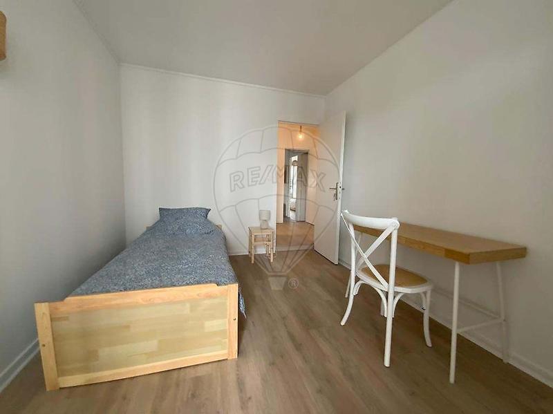 Appartement - 84 m² - 5 pièces