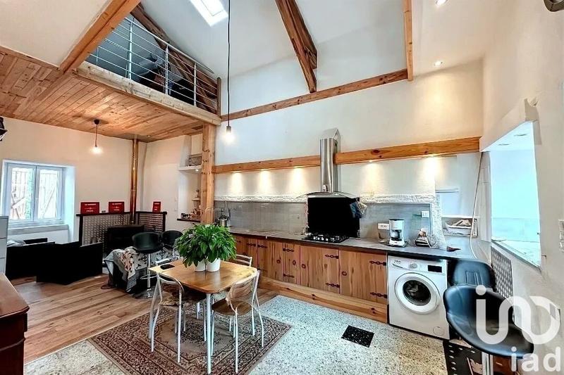 Maison de village - 90 m² - 4 pièces