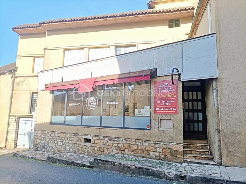 Immeuble - 266 m² - 14 pièces