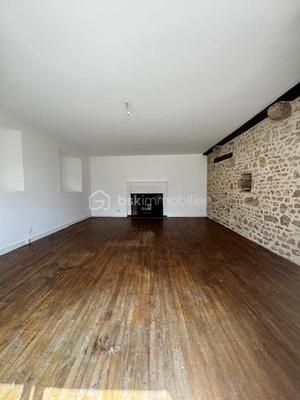 Maison de village - 175 m² - 8 pièces