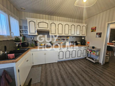 Maison - 105 m² - 4 pièces