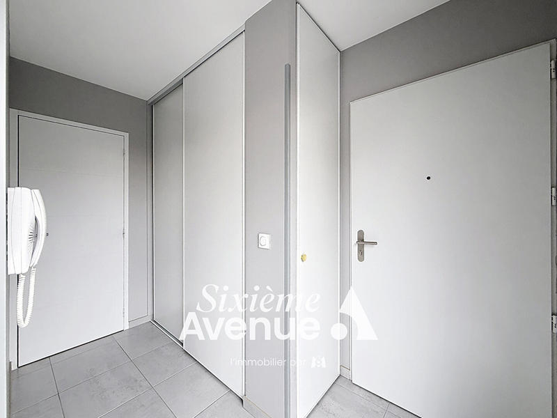 Appartement - 49 m² - 2 pièces