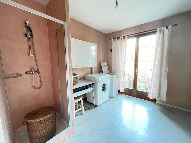 Maison - 93 m² - 4 pièces