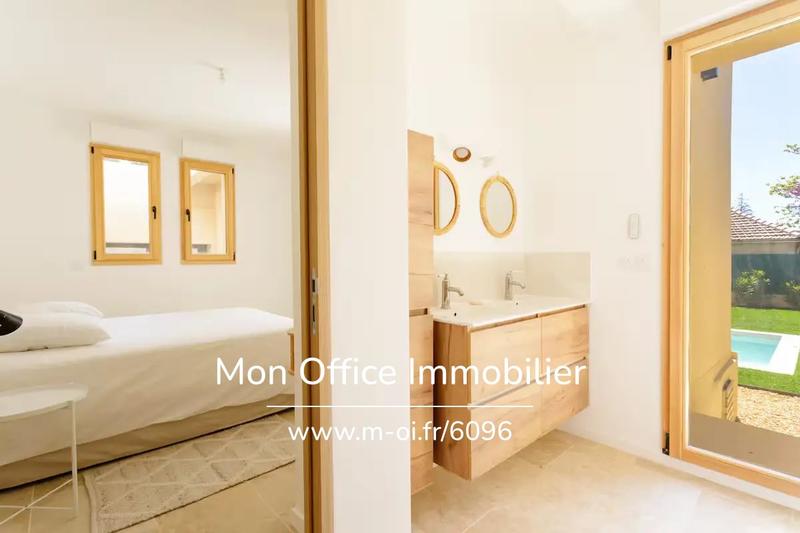 Villa - 180 m² - 7 pièces