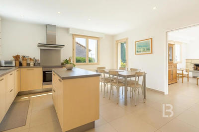 Villa - 180 m² - 6 pièces