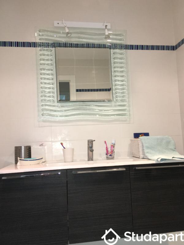 Chambre - 9 m² - 1 pièce