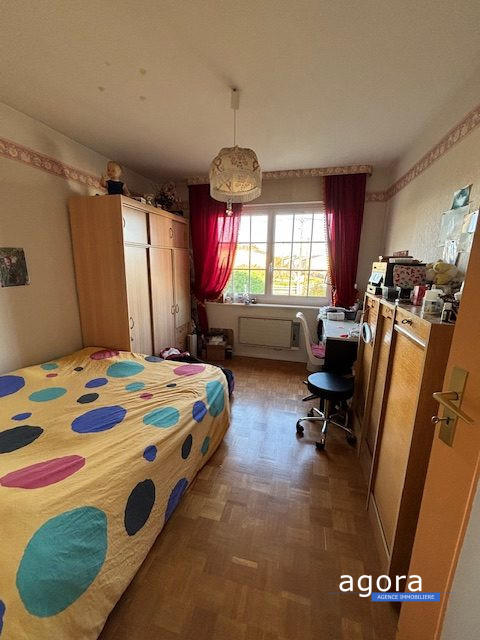 Maison - 137 m² - 6 pièces