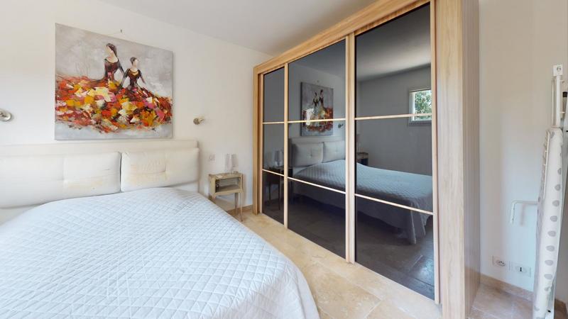 Villa - 140 m² - 4 pièces