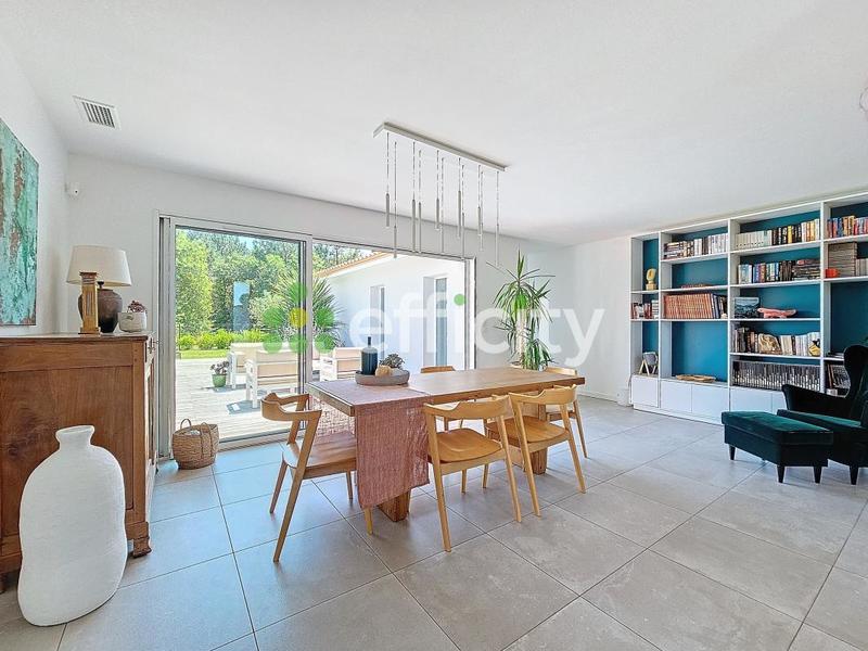 Pavillon - 110 m² - 4 pièces