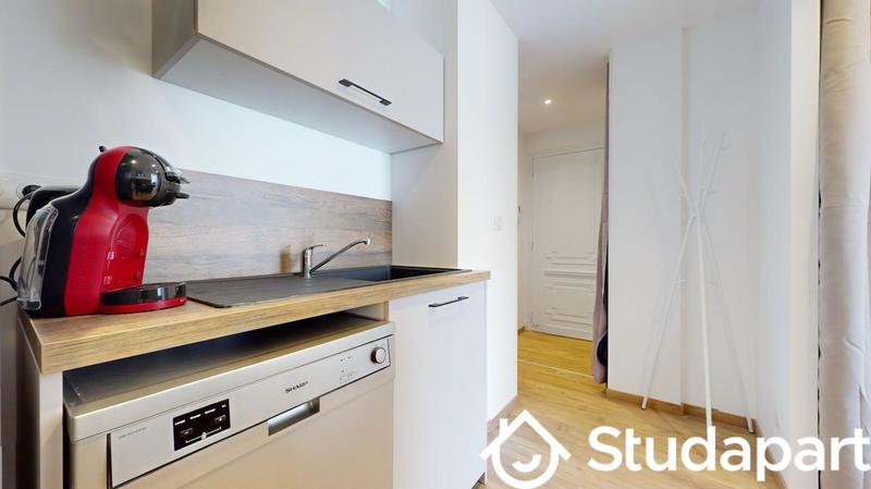 Chambre - 13 m² - 1 pièce