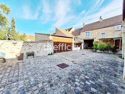 Maison - 185 m² - 8 pièces