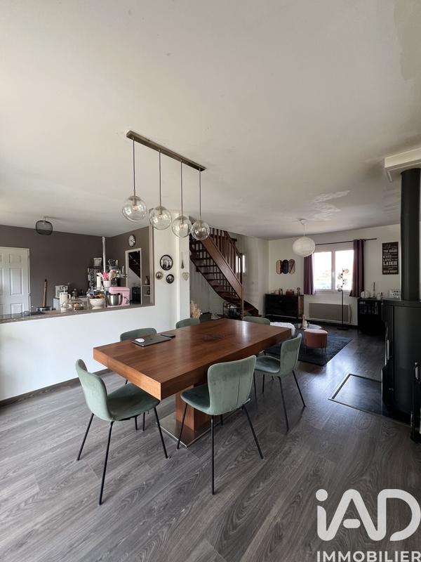Maison - 142 m² - 5 pièces