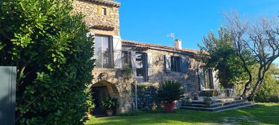 Mas - 175 m² - 5 pièces