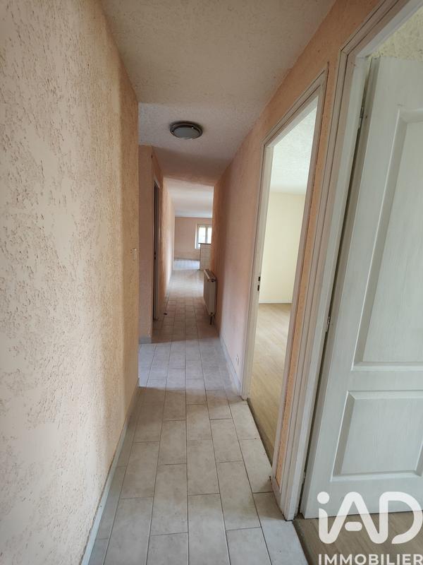 Maison - 228 m² - 11 pièces