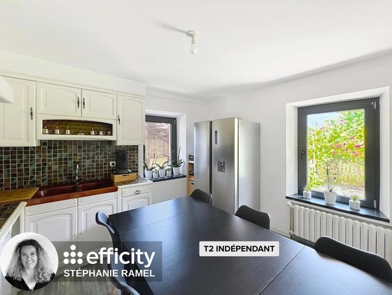 Maison - 161 m² - 7 pièces