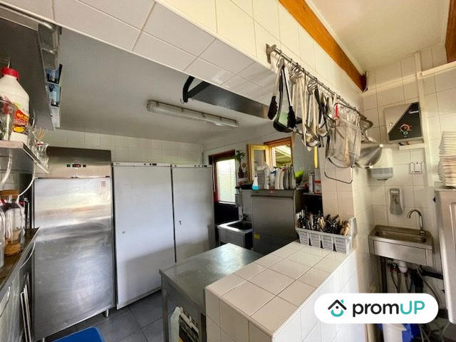 Châlet - 303 m² - 11 pièces