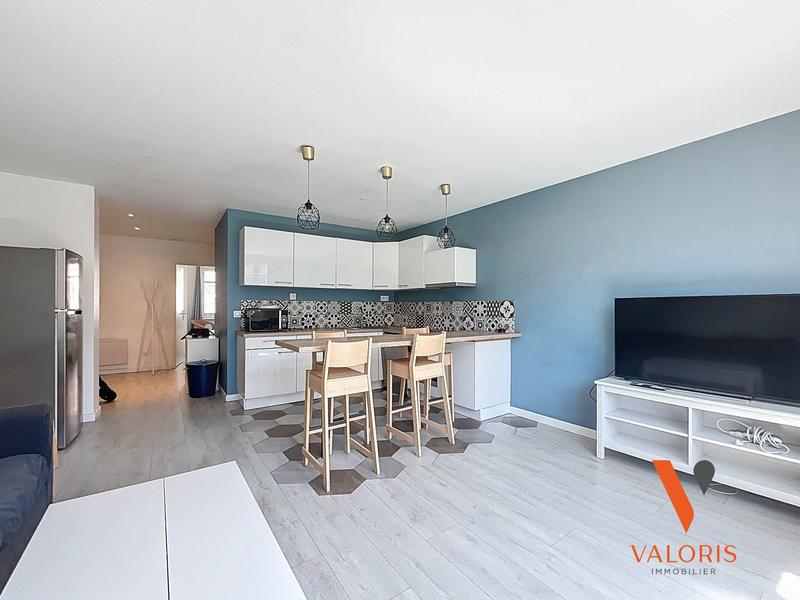 Appartement - 99 m² - 5 pièces