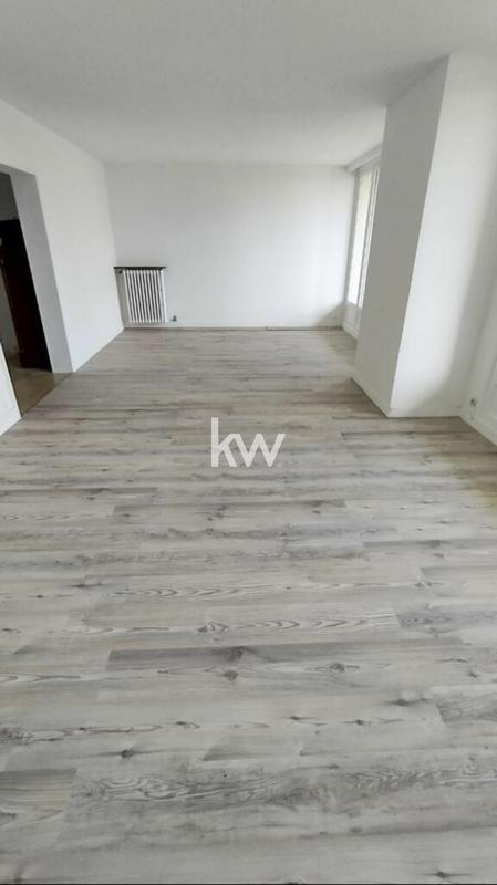 Appartement - 96 m² - 5 pièces