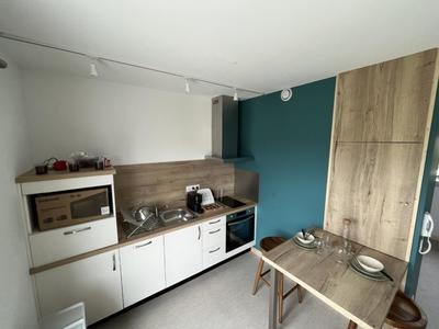 Studio - 25 m² - 1 pièce