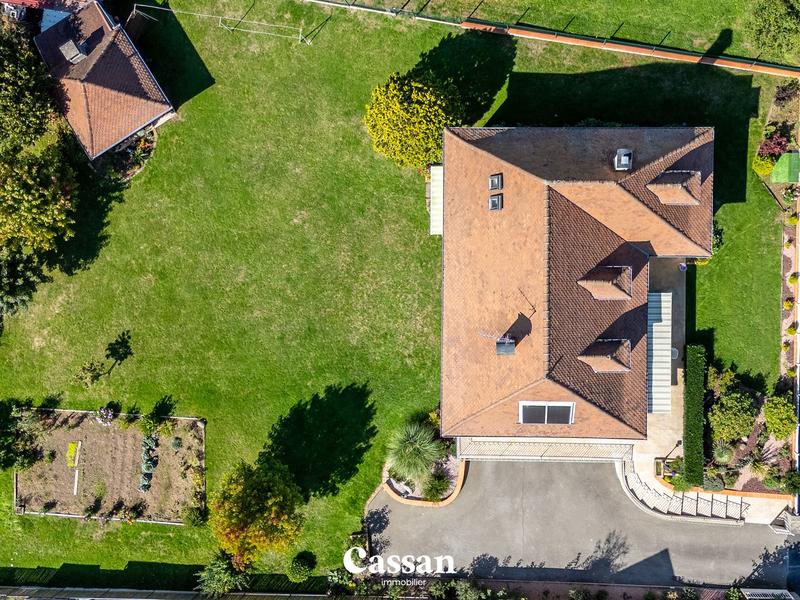 Maison - 150 m² - 6 pièces