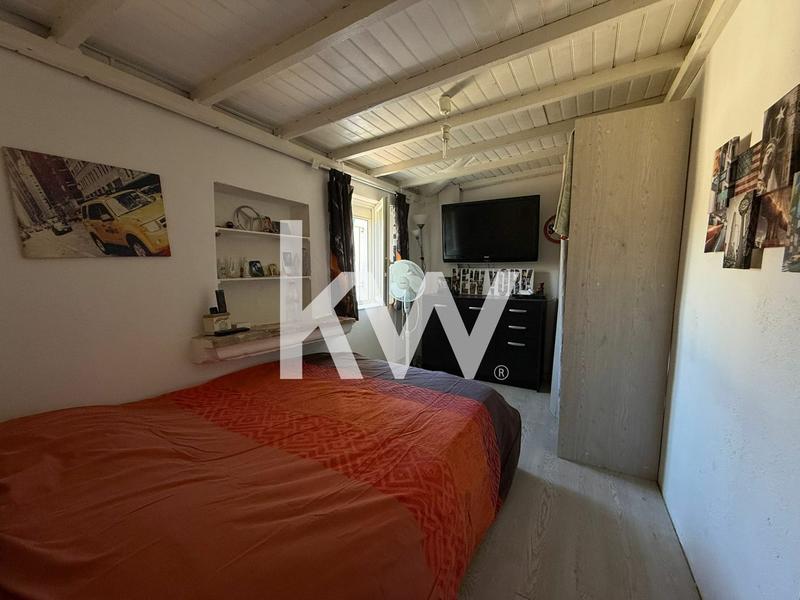 Maison - 92 m² - 5 pièces