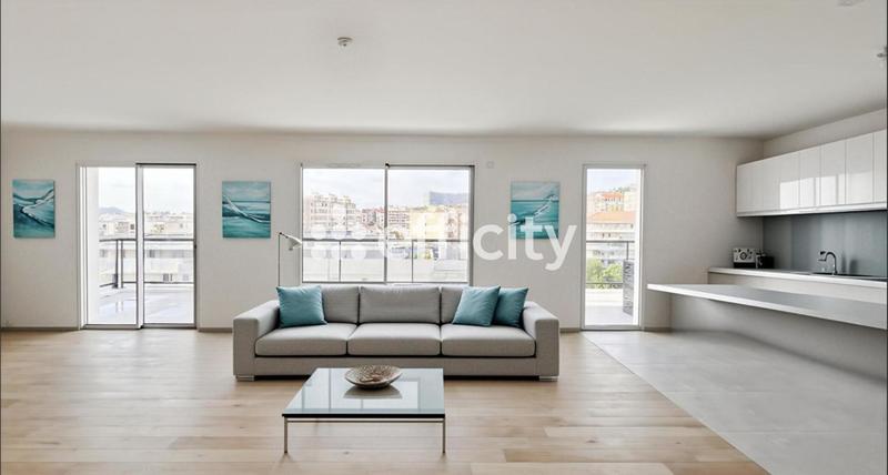 Appartement - 122 m² - 4 pièces