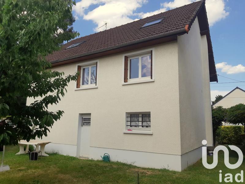 Maison - 98 m² - 6 pièces